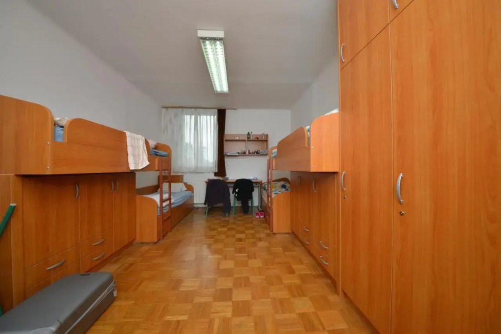 Dijaški dom Bežigrad Ljubljana Hostel