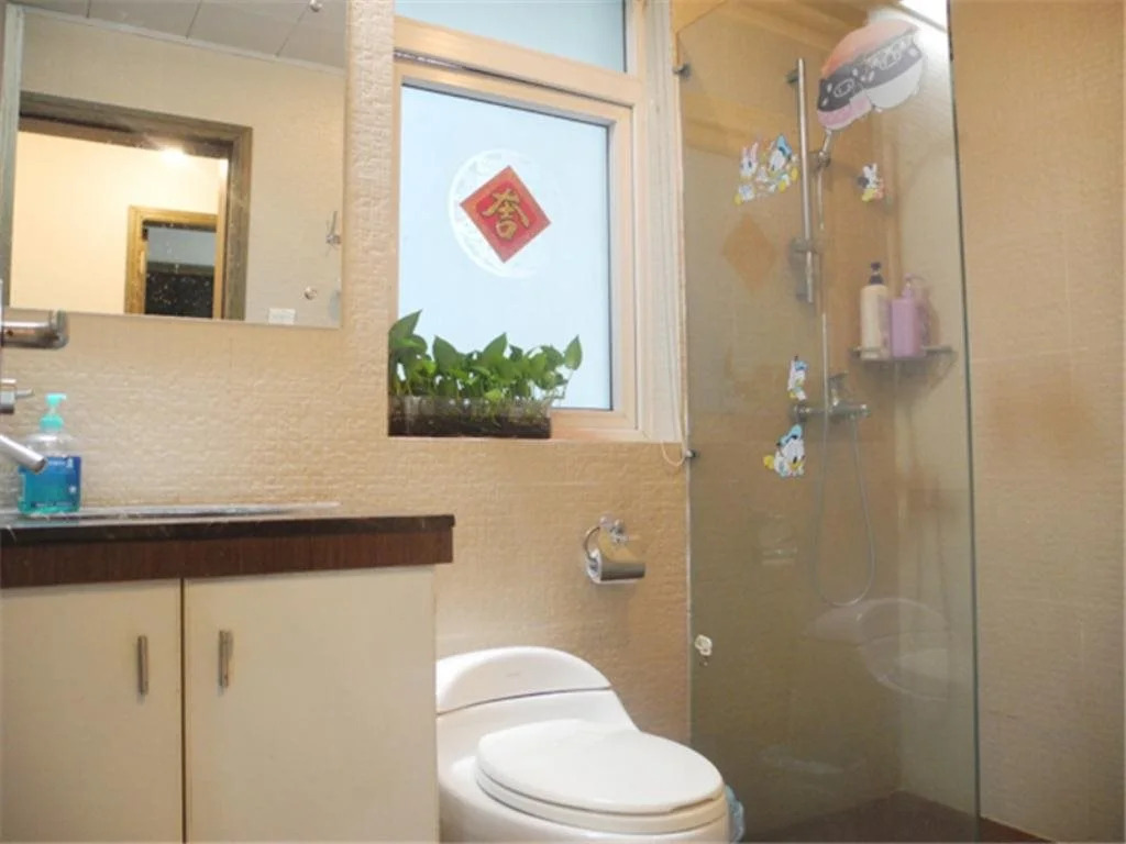Shenzhen Leyi Family Apartment