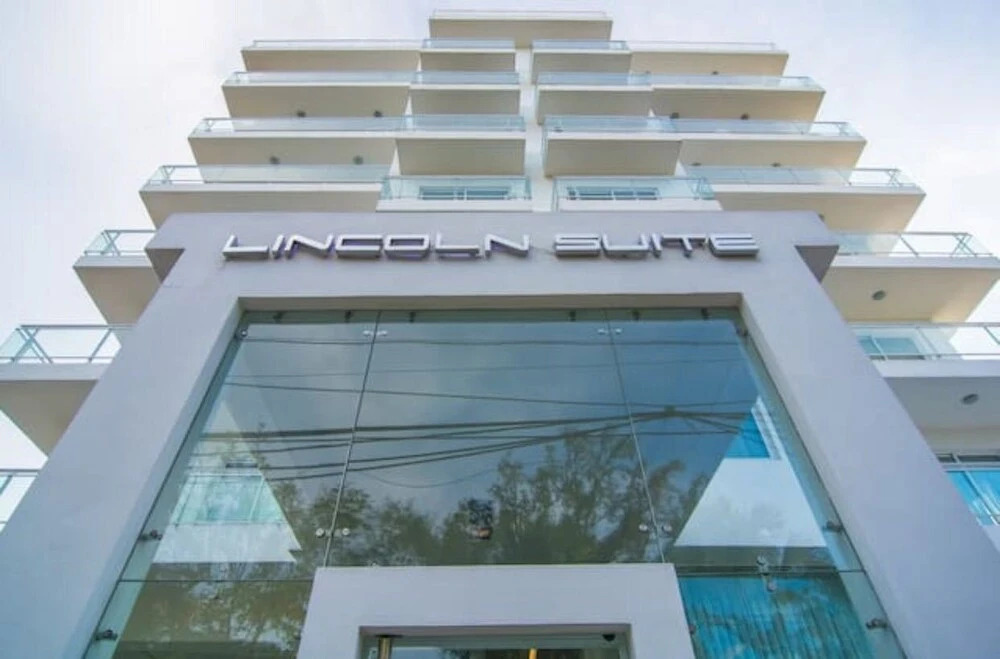 Lincoln Suite