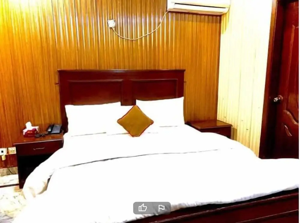 Hotel Johar View