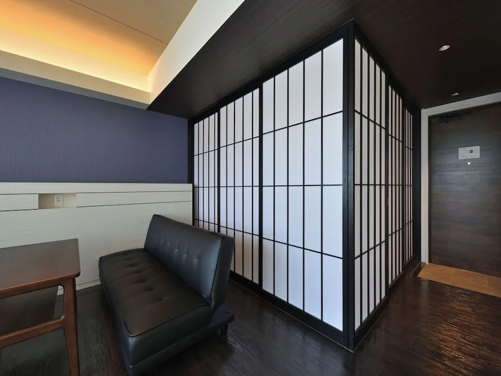 Karry CONDO CHURAUMI