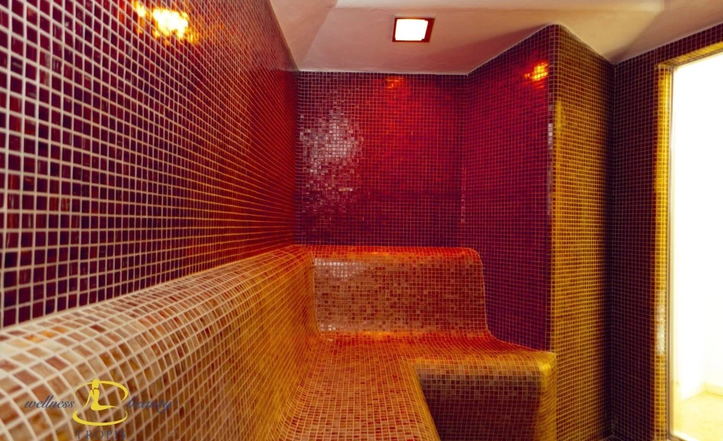 Hotel Tropis