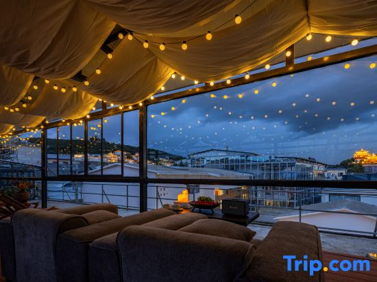 Starry Sea Poetic Retreat  .  Smart AV& Oxygen-Enriched Landscape View Inn