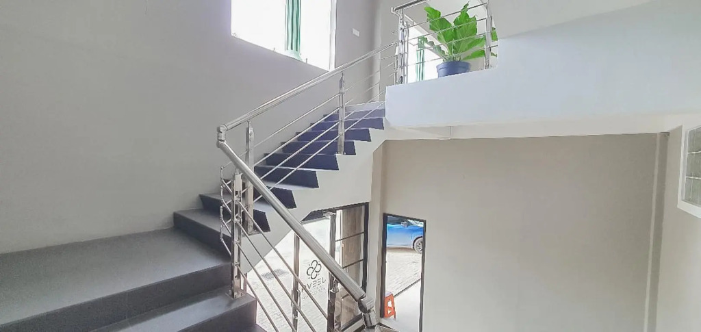 RedDoorz Plus near Siloam Hospital Balikpapan