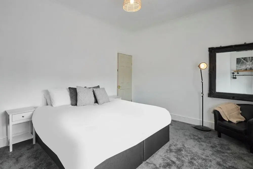 Host Stay Church Street