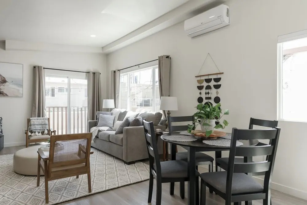 The Rosemont IV - La Jolla Ocean View Retreat