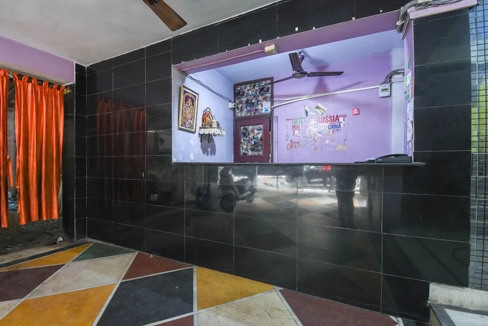 OYO 16310 Balaji Inn Ballygunge