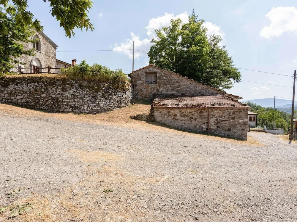 Holiday Home in Tuscany With Private Garden