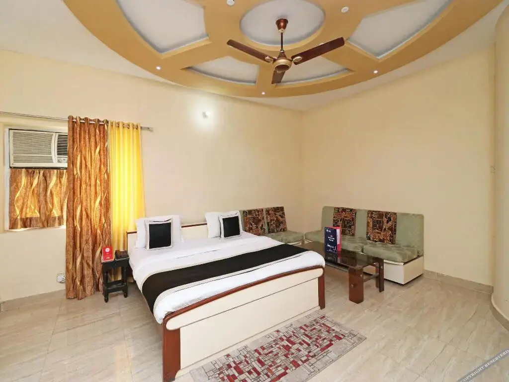 Hotel Nirmal Palace