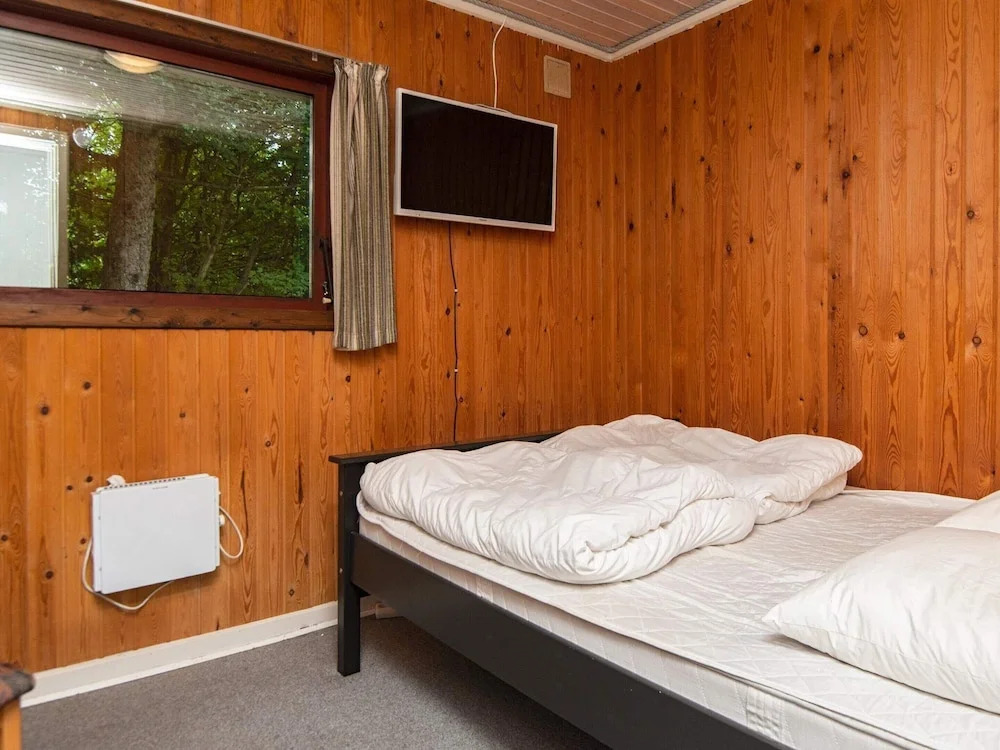 6 Person Holiday Home in Toftlund