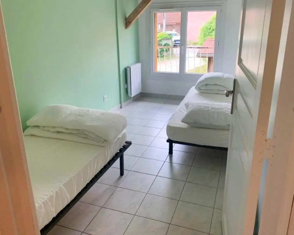 Maison de 2 chambres avec jardin clos et wifi a Vaulnaveys le Haut
