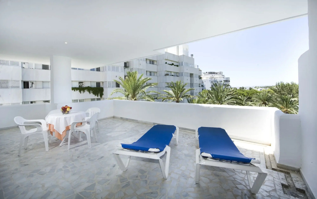 Aparthotel Monarque Sultán