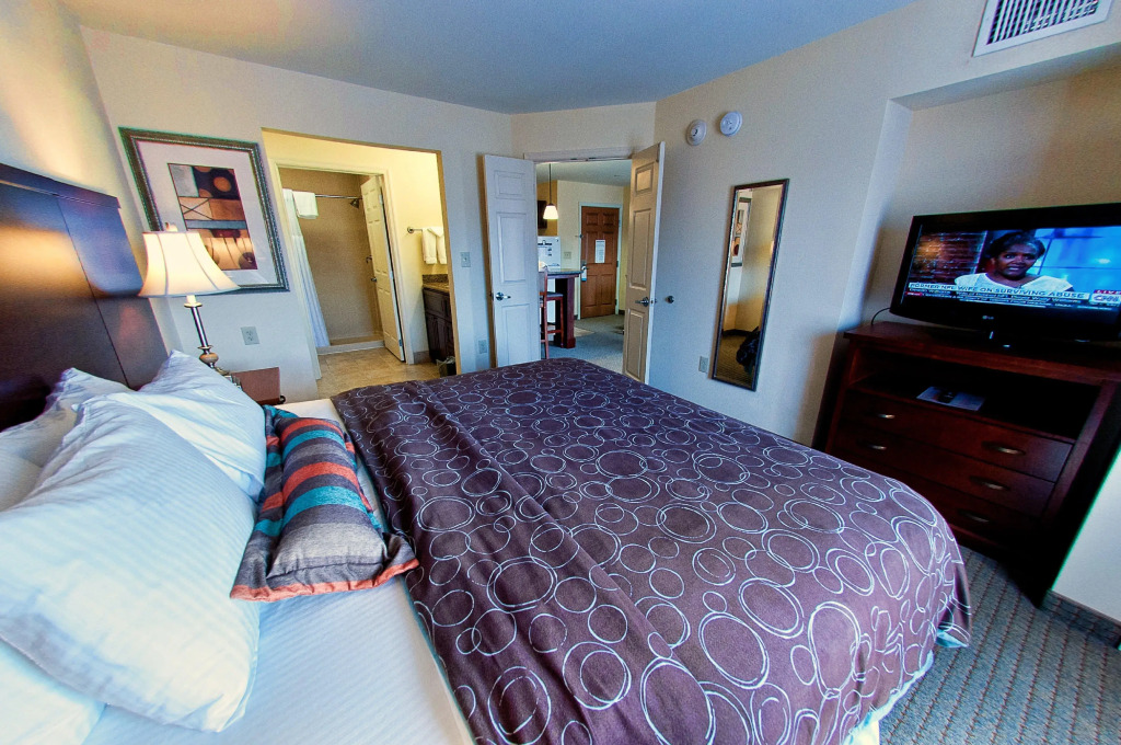 Staybridge Suites East Stroudsburg - Poconos by IHG