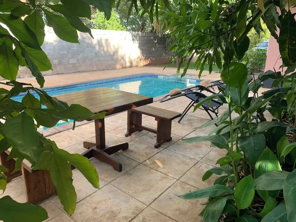 Hungwe House Victoria Falls