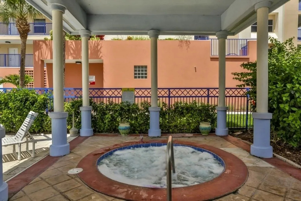 Oceanwalk Oasis - 3 Br condo by RedAwning