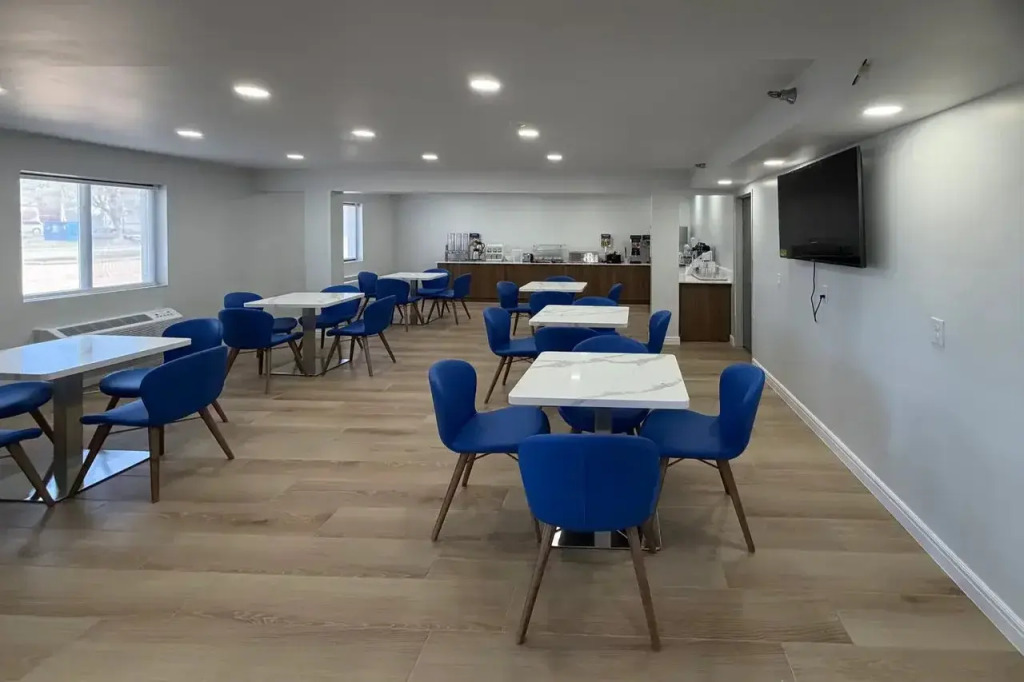 Super 8 by Wyndham Springfield/Battlefield