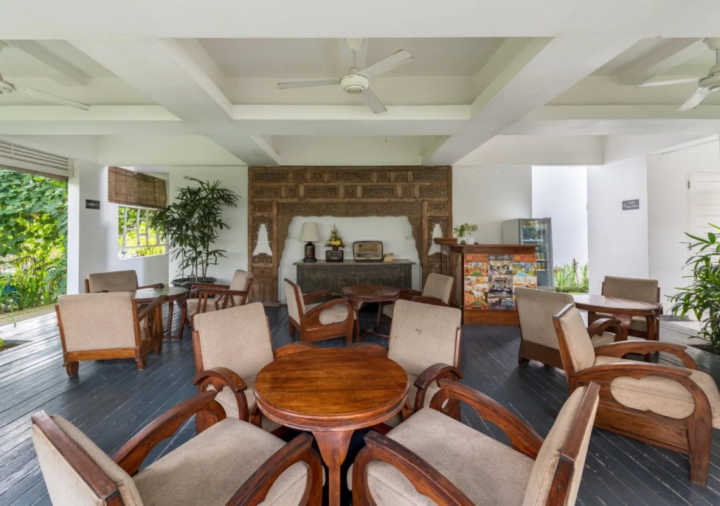 The Kanjeng Suites Villas Seminyak