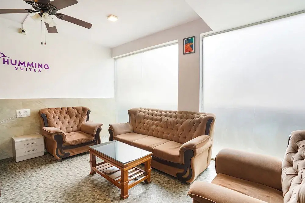 Fabhotel Humming Suites