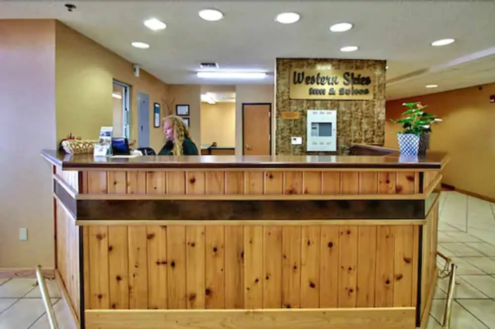 Western Skies Inn & Suites