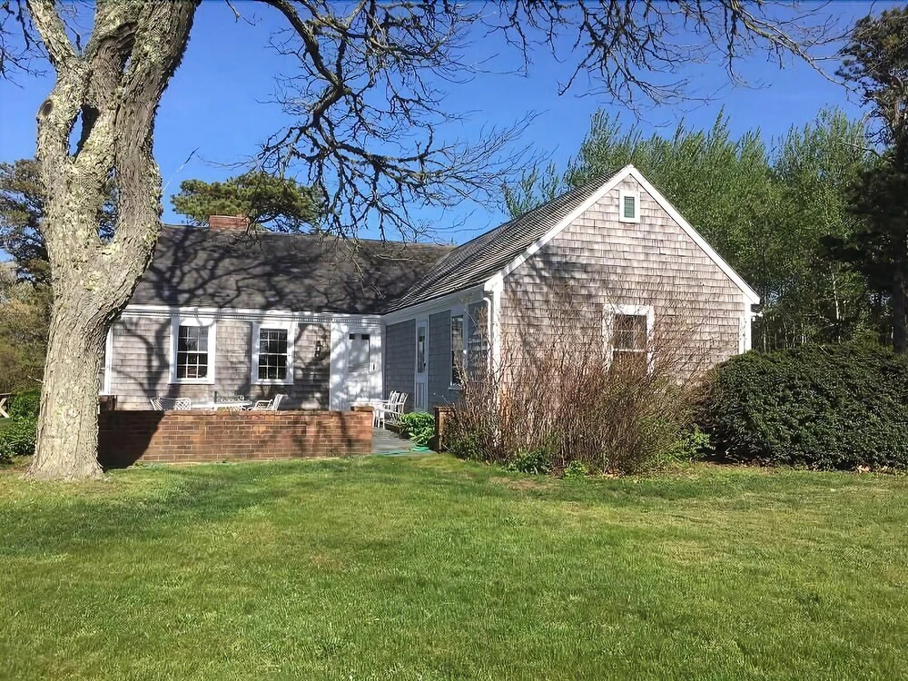 197 Bridge Street - Three Bedroom House