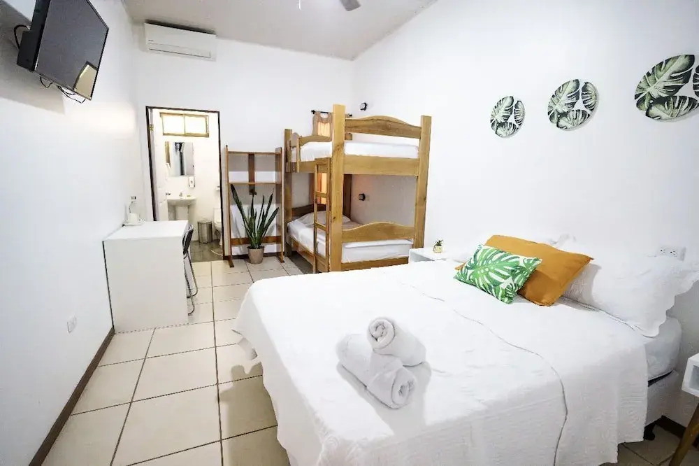Ukinca Hostel