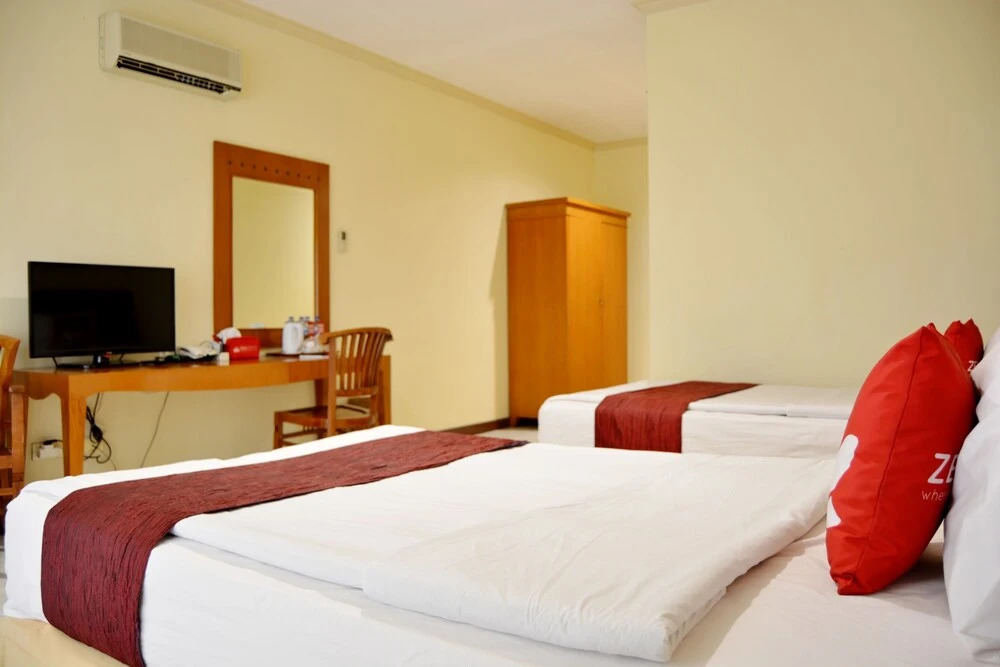 ZEN Rooms Cipayung Km. 20