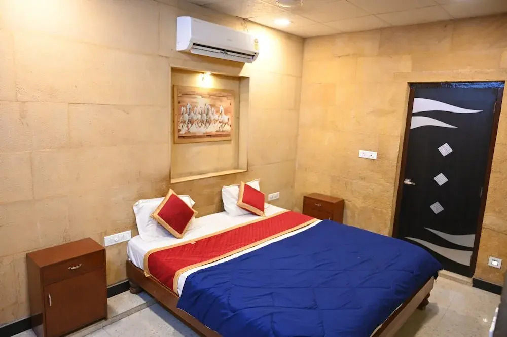 Bhagyashree Hotel