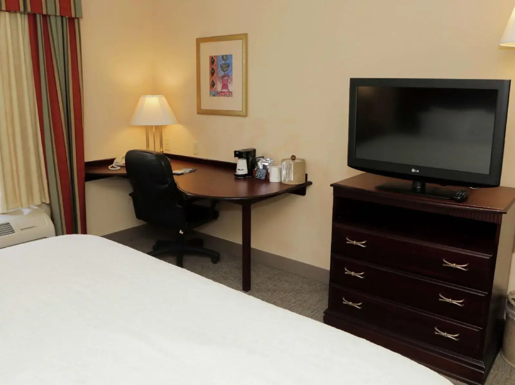 Hampton Inn Clinton Mo