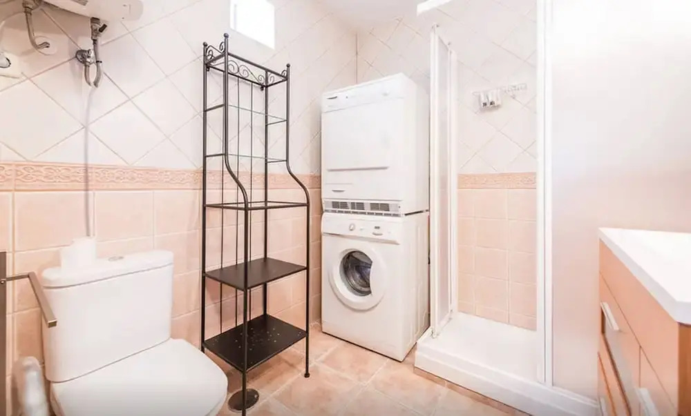 Modern and Comfortable Madrid Flat