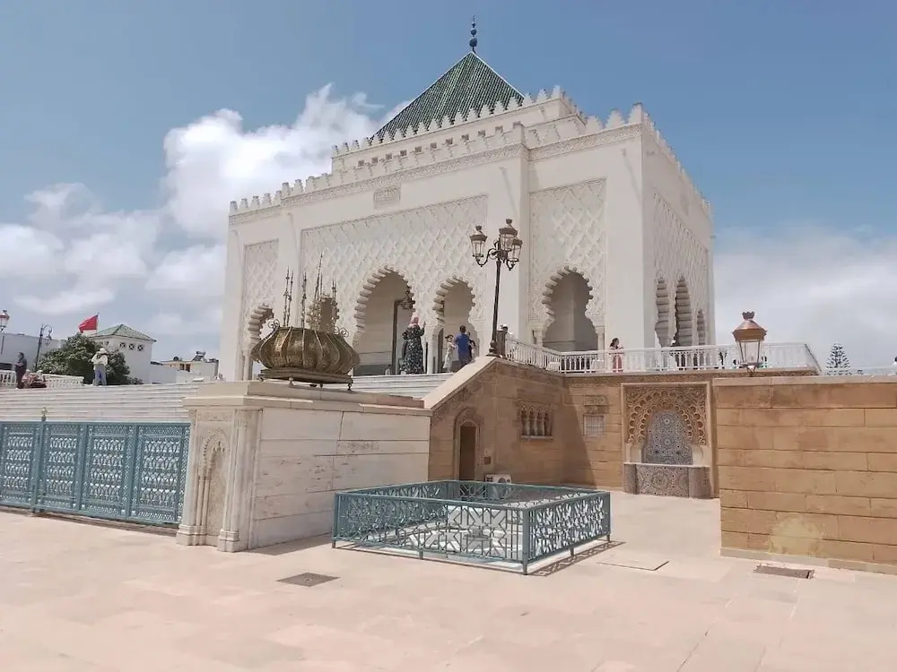 " Apartment Central Luxurious Hassan Mausoleum Tower -"