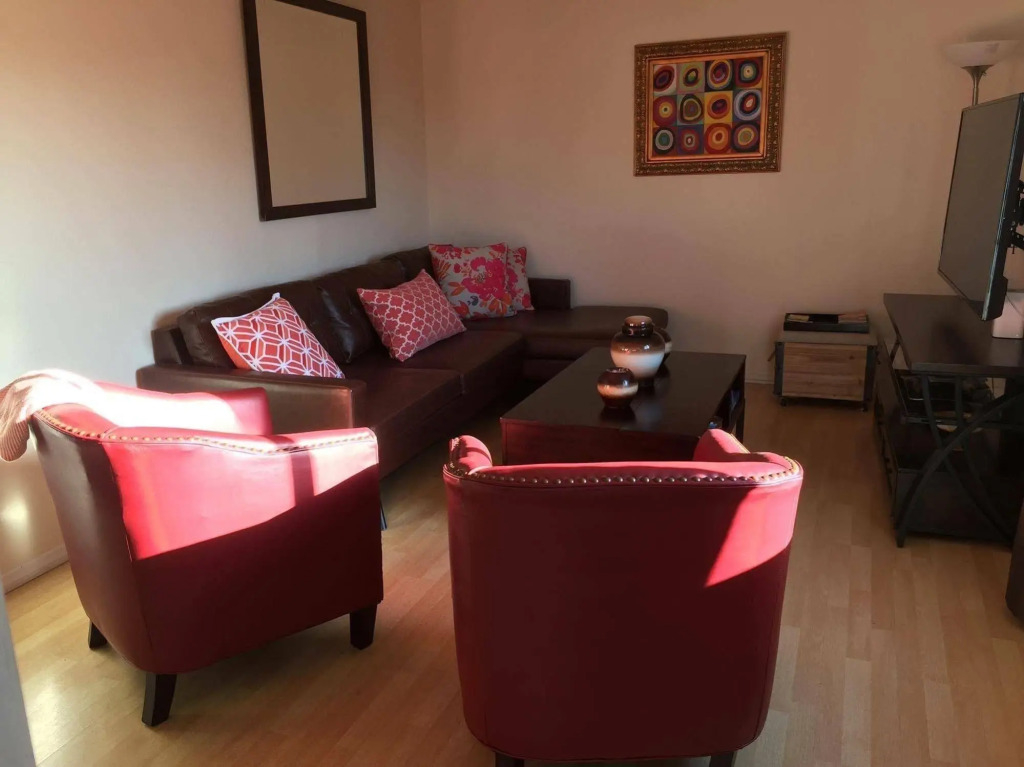 Glendale Apartment Rental by Owner