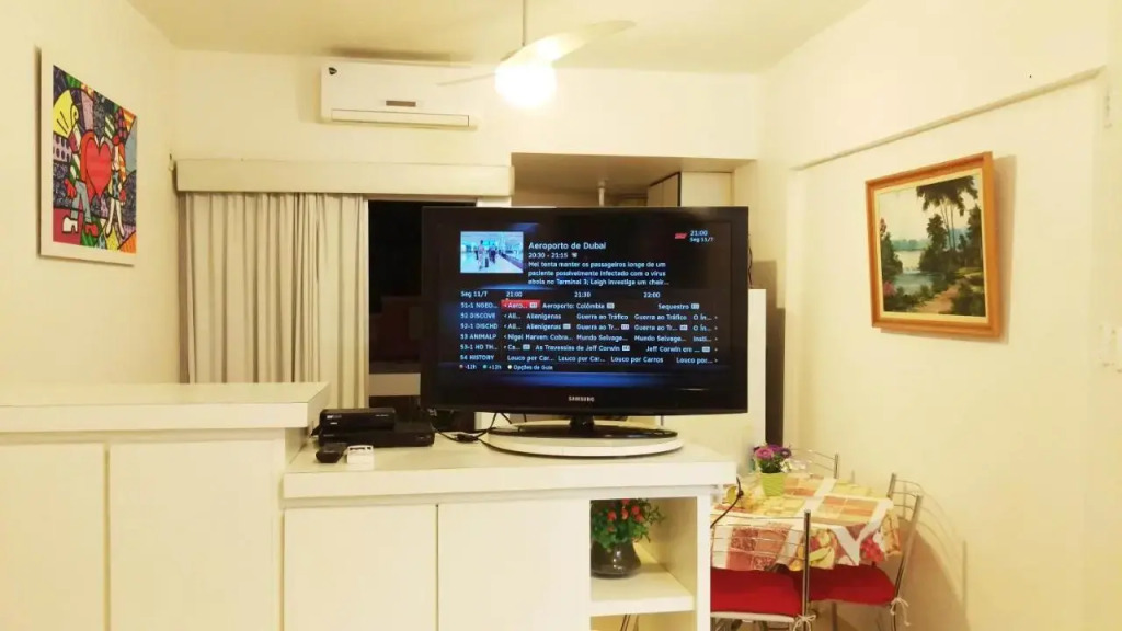 Studio Lateral Vista Mar Barra Internet cama de casal Netflix