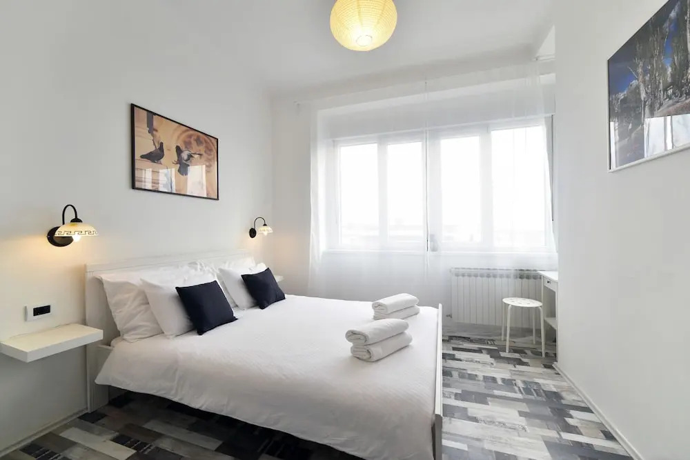 Sunny Apartment