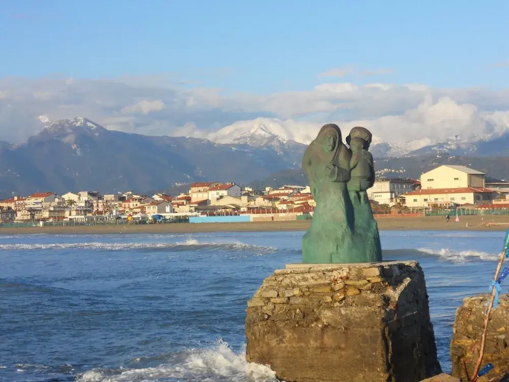 Nice Holiday Home in Marina di Massa near Beach