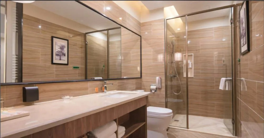Auden  International  Hotel