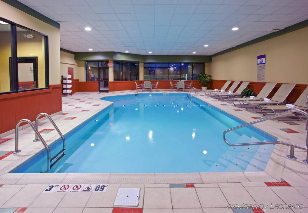 DoubleTree by Hilton Dayton Fairborn