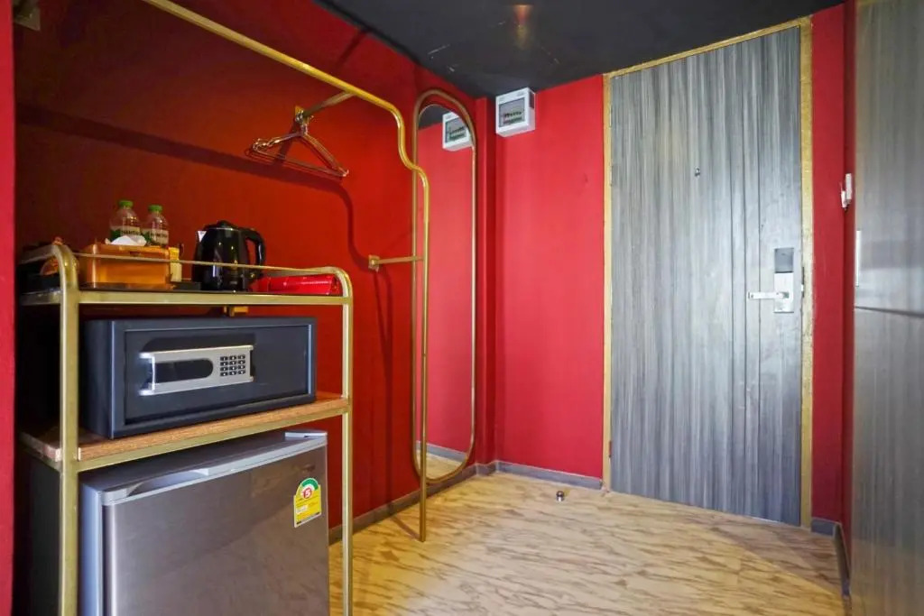 4 Monkeys Hotel