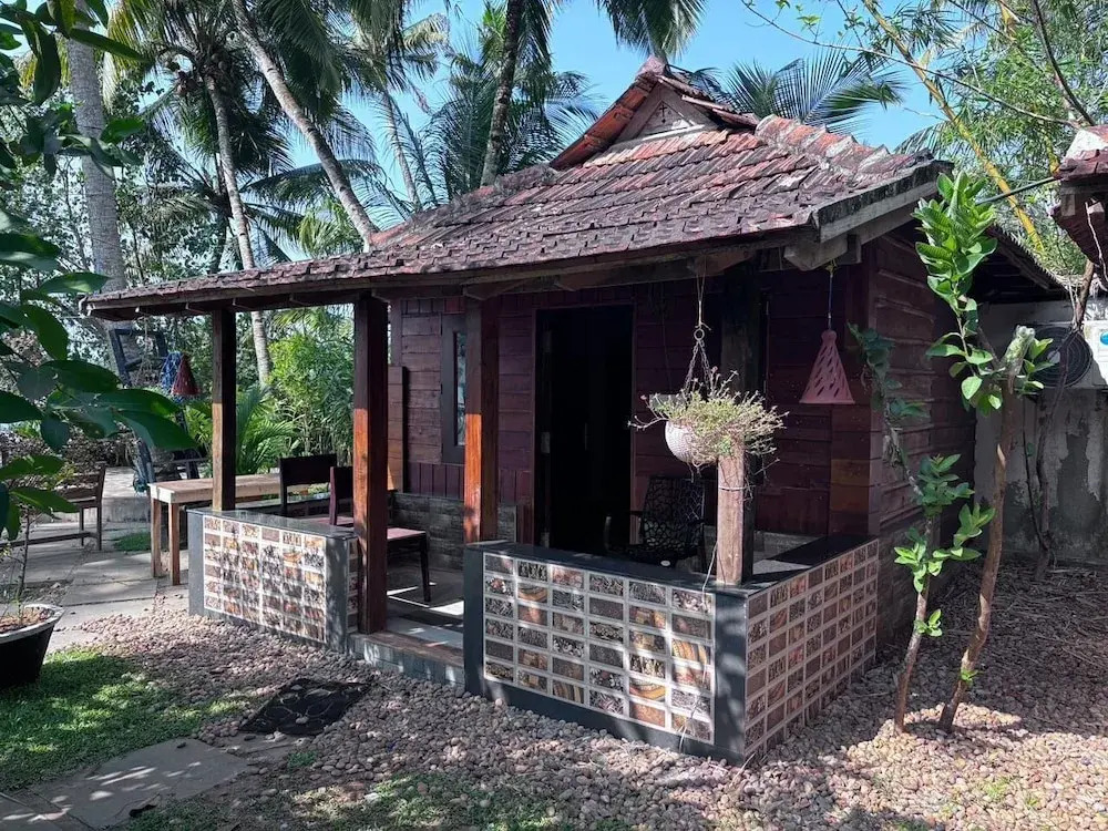 Karmaliz Casa Del Lake