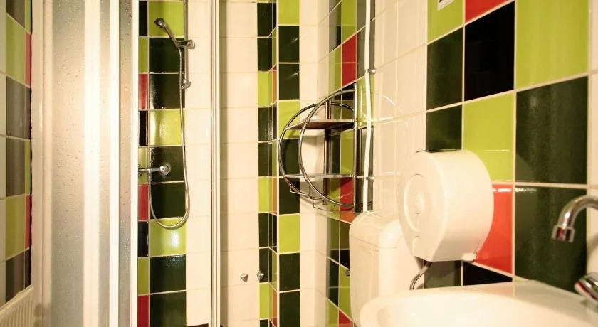Grand Hostel