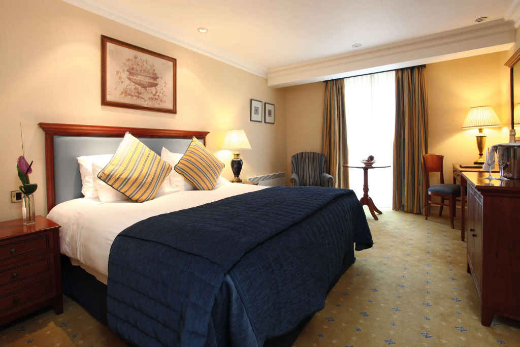 Manor Hotel Solihull, BW Signature Collection