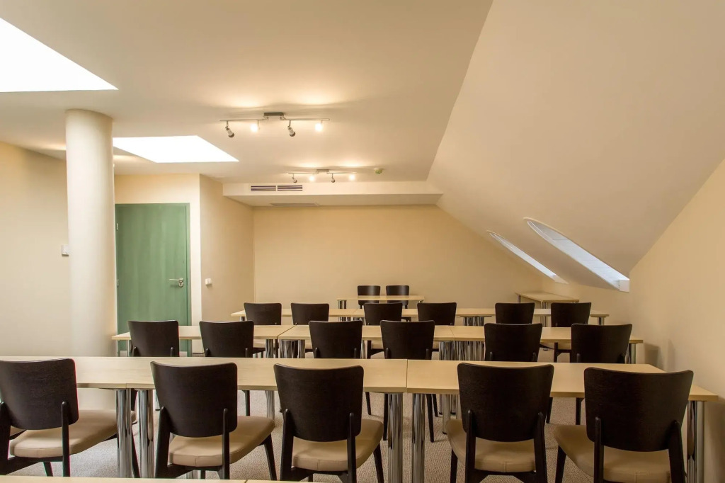 Corvin Hotel Budapest Corvin Wing