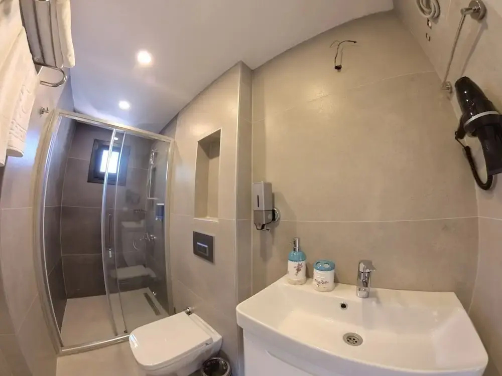 Derin Suite Hotel