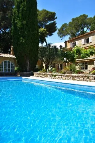 Villa Yabassi