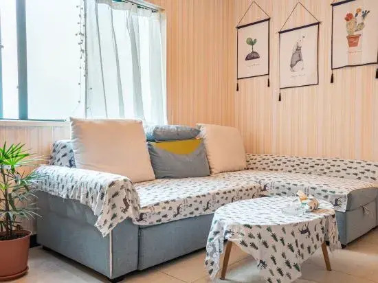 Yanshe Hotel (Meishan Huanglongxi Evergrande Jinbi Tianxia)