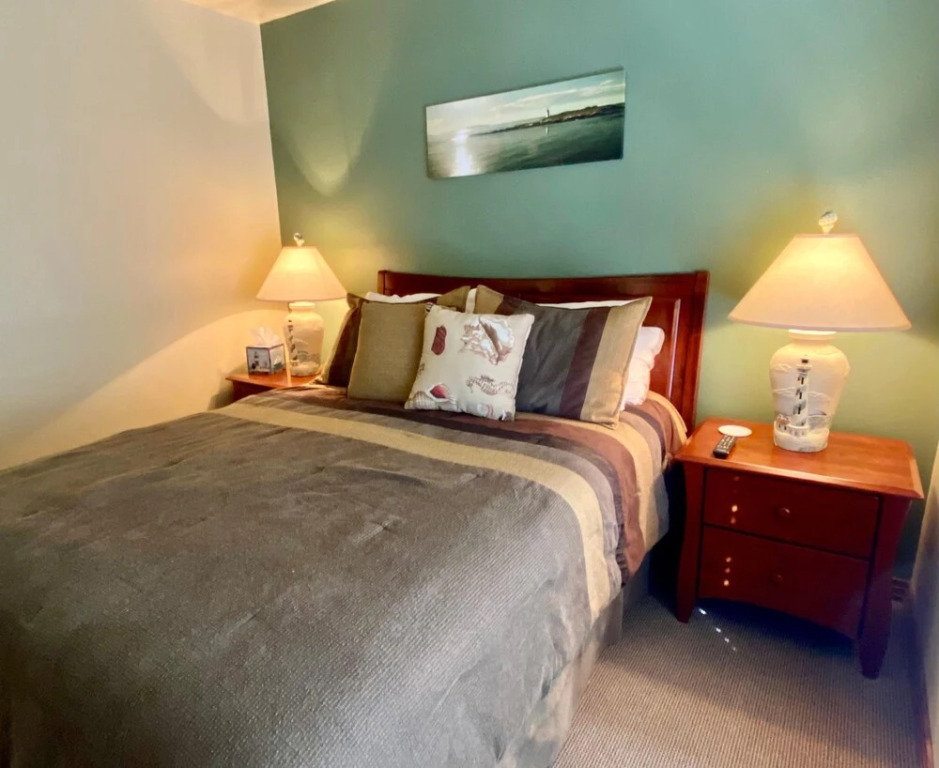 Waters Edge 101 Ocean Front