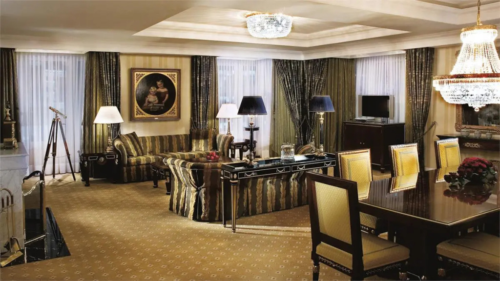 The Ritz-Carlton, Berlin