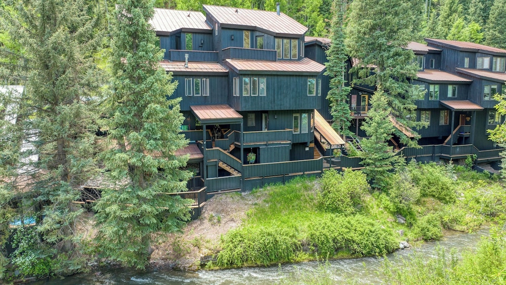 Manitou Riverhouse 115 by Avantstay Spacious Condo in the Centre of Telluride