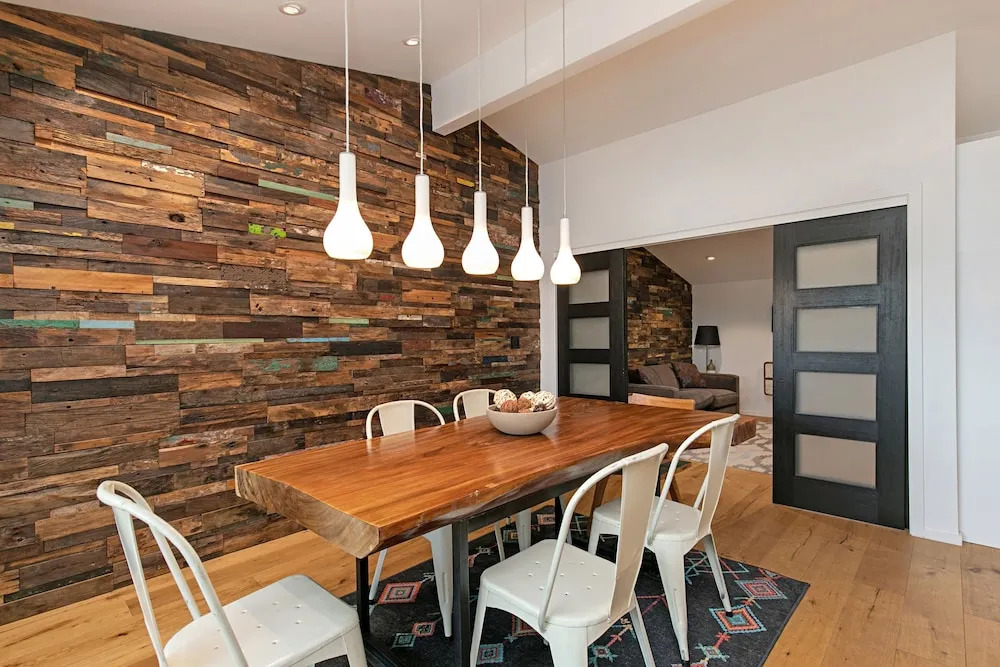 Designer Beach Condo w/ Pool, Spa & Tennis condo
