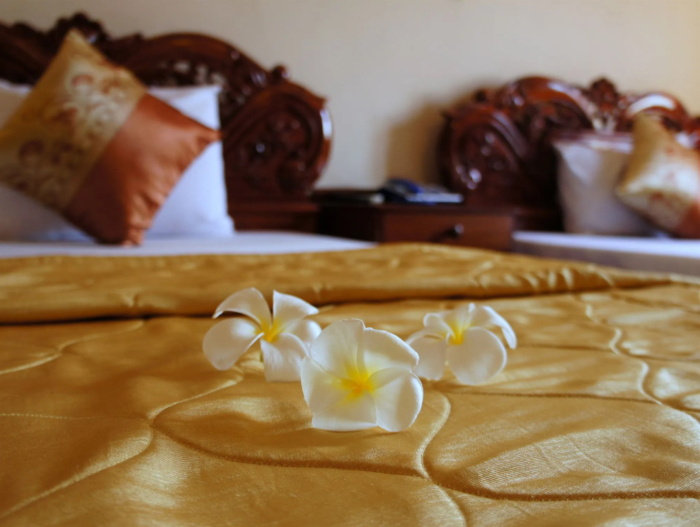 Royal Hotel