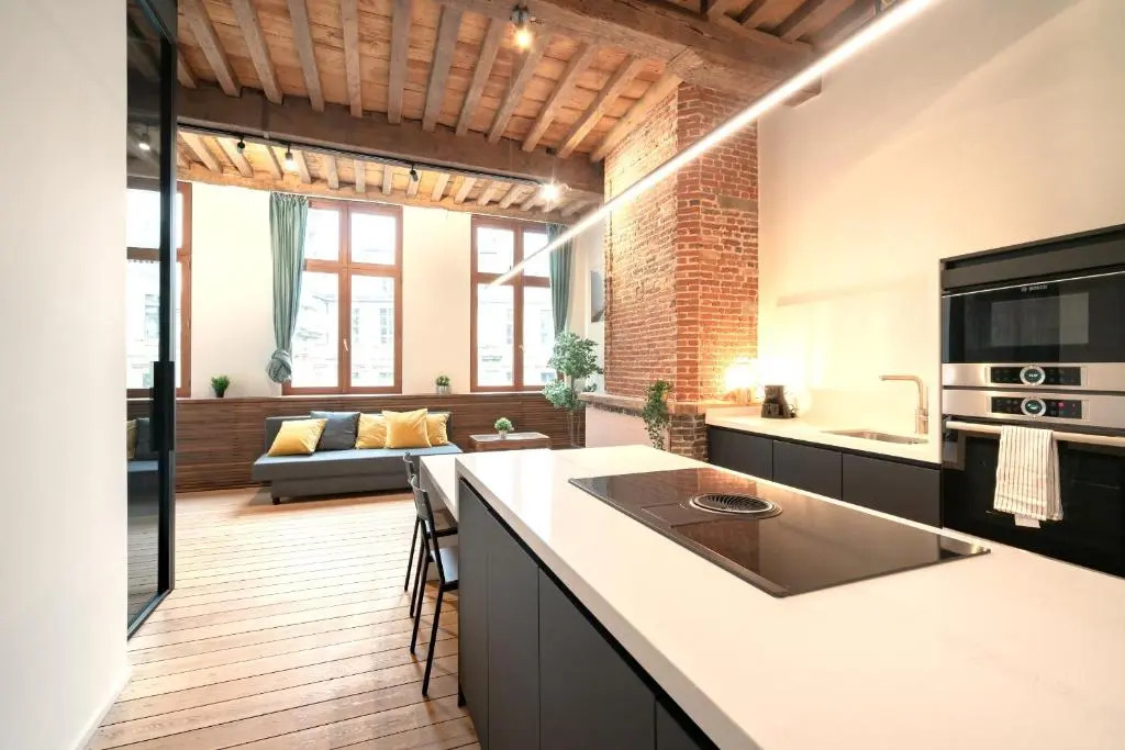 The Hendrik Square Residence
